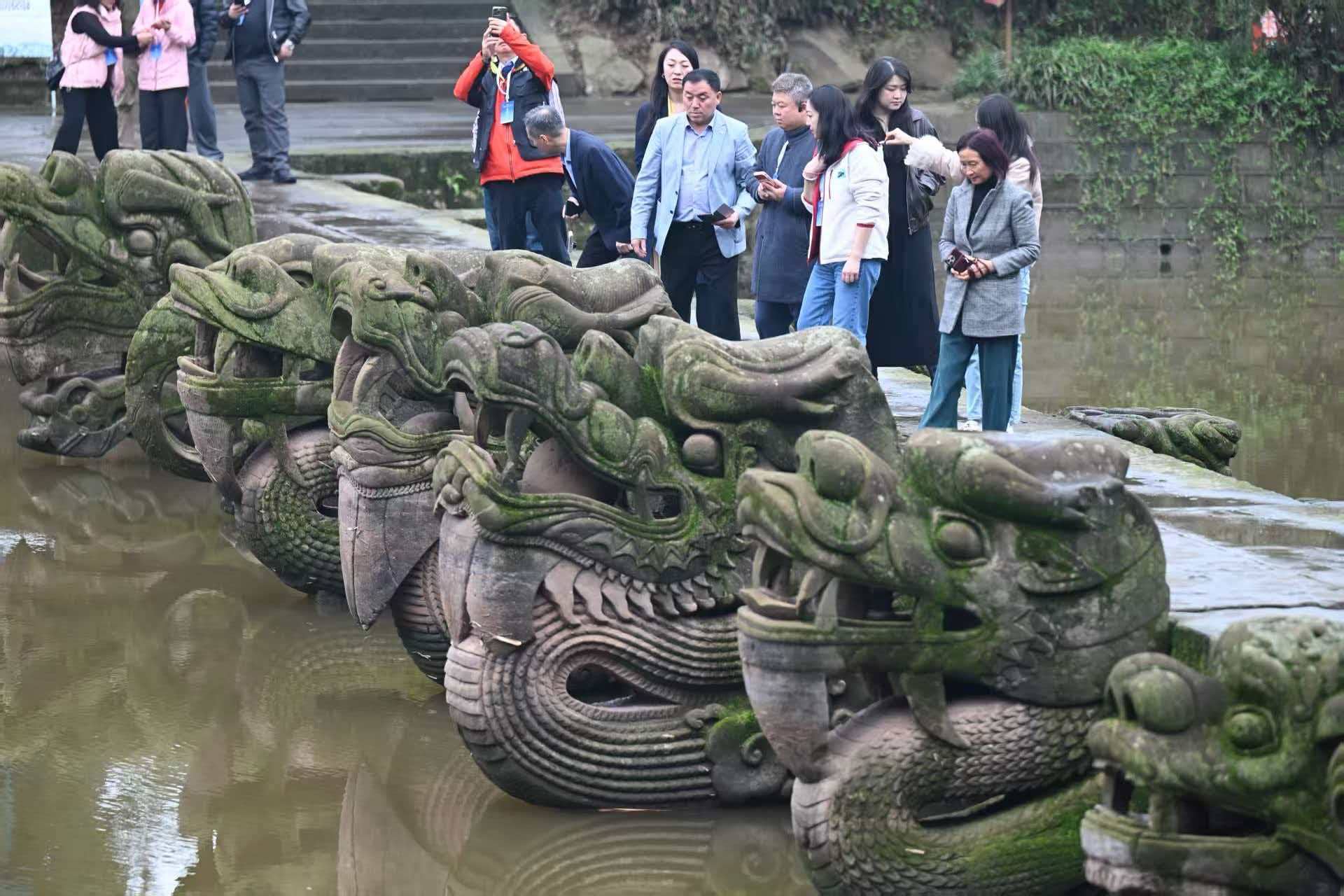 微信图片_20251117154928_204.jpg 微信图片_20251117154928_204.jpg